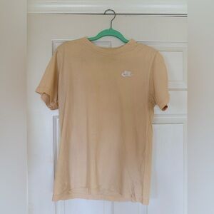 Nike Sportswear classic tee in peach/tan. Men’s small.